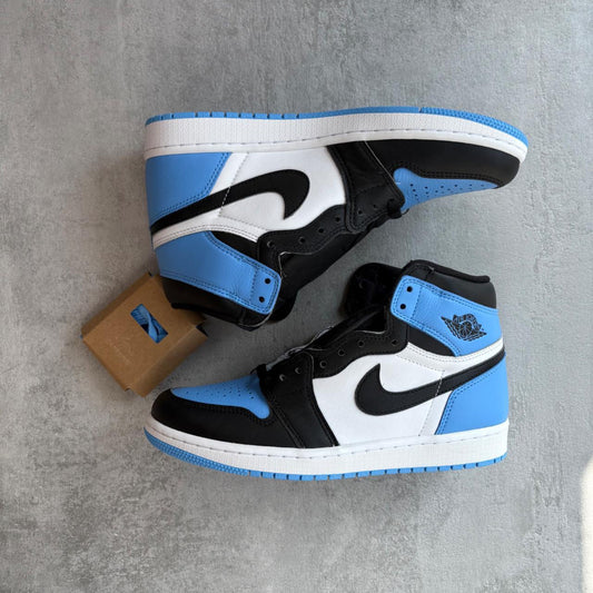 Air Jordan 1 Retro High OG 'UNC Toe' / University Blue