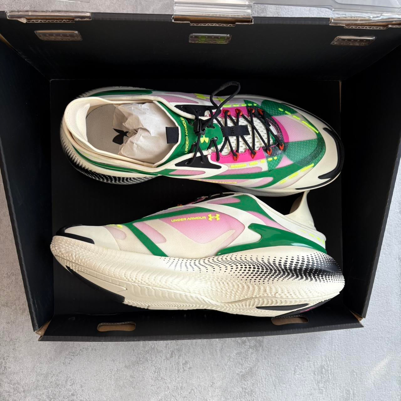 Under Armour Echo Ivory Dune