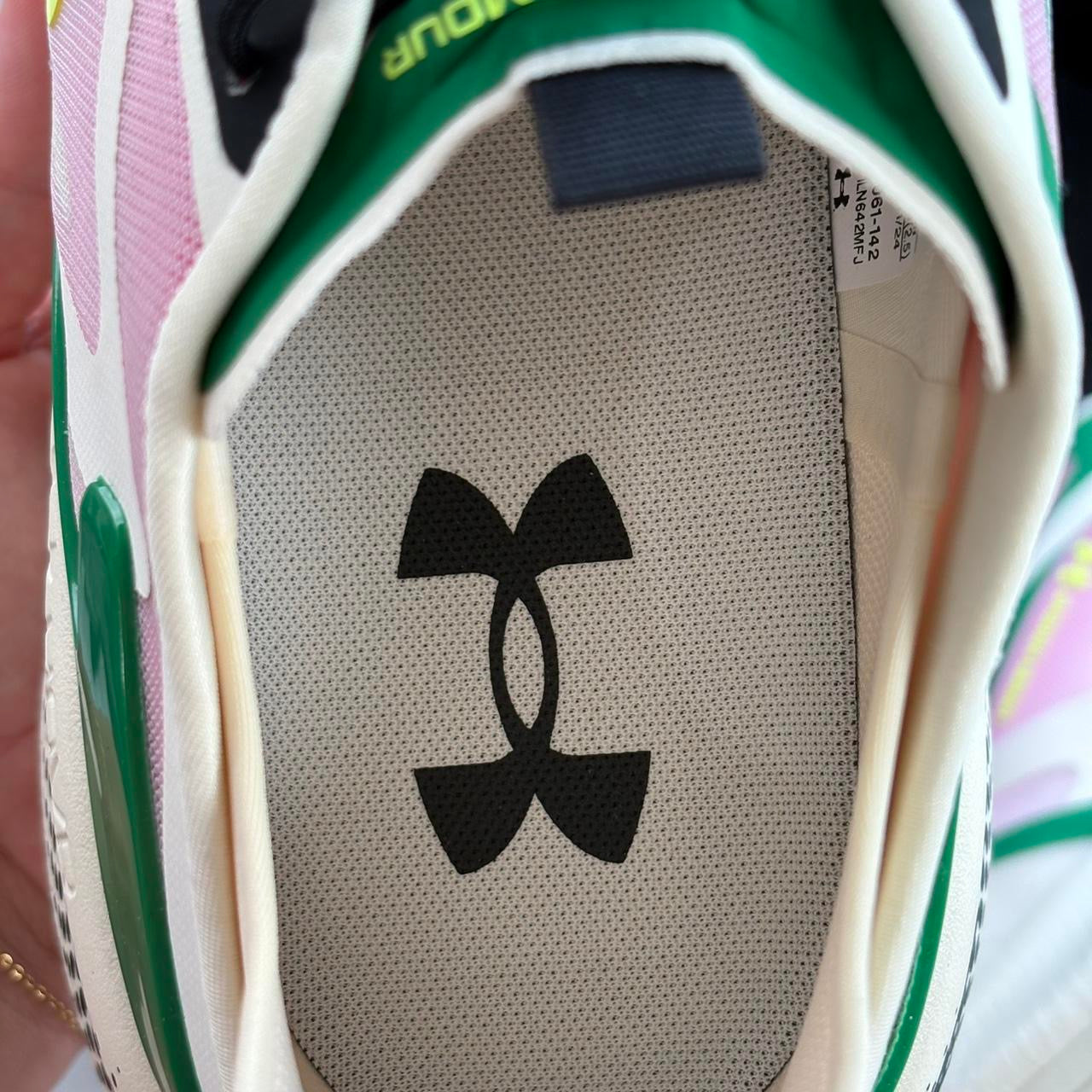 Under Armour Echo Ivory Dune