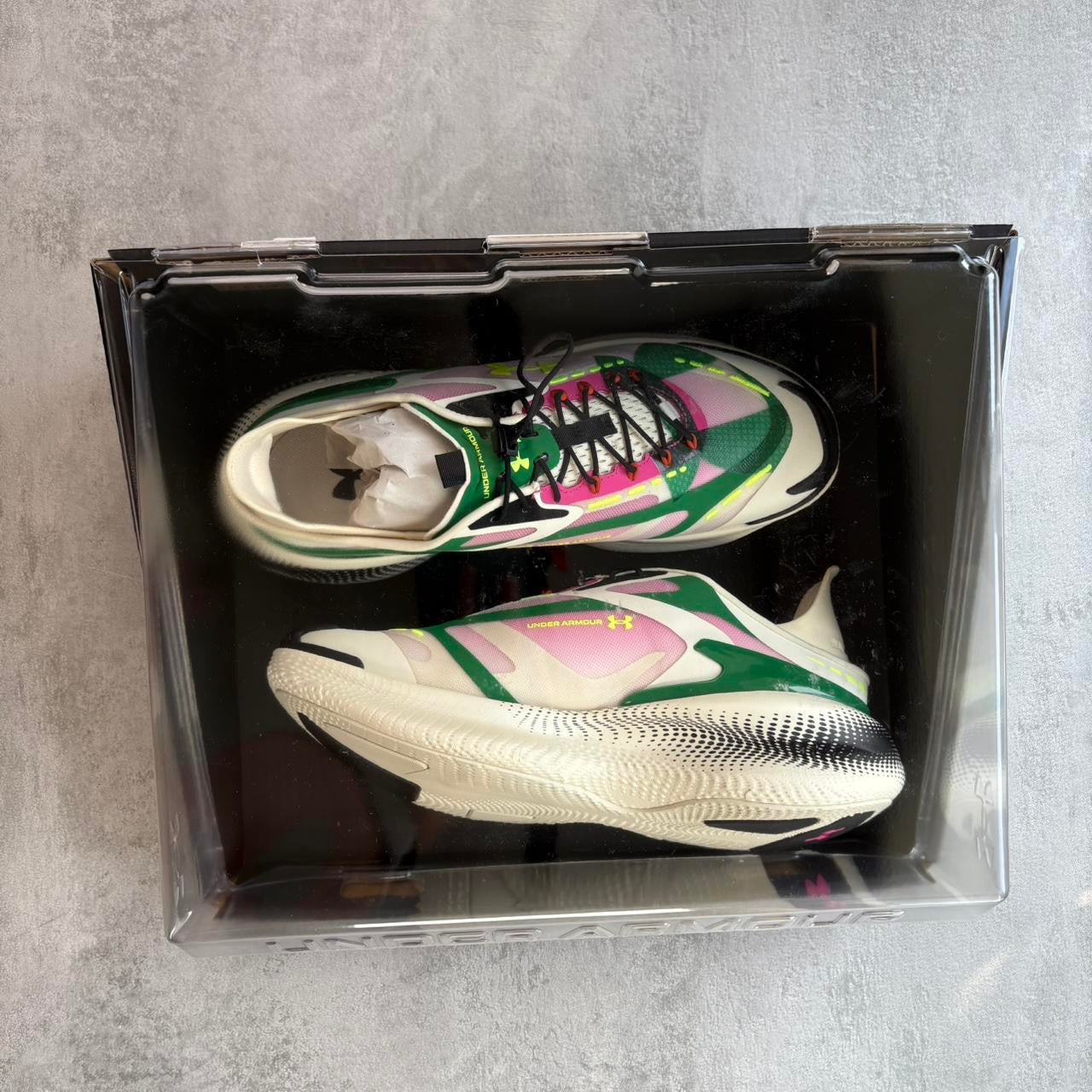 Under Armour Echo Ivory Dune