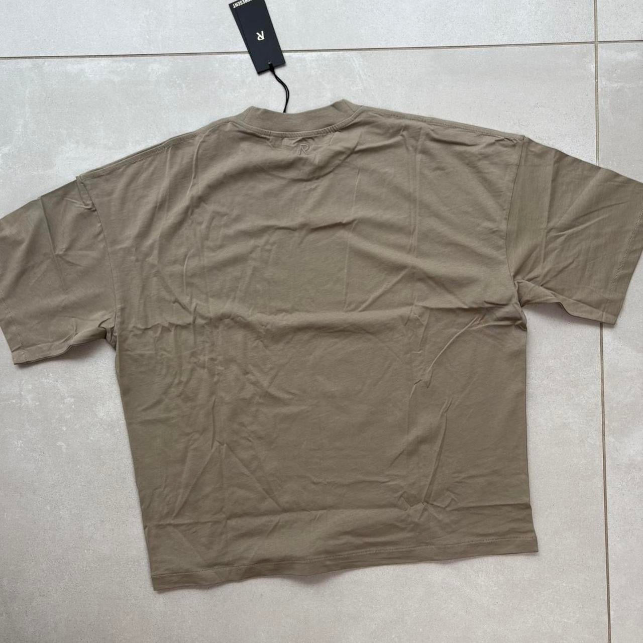 Represent Initial Tshirt Dune