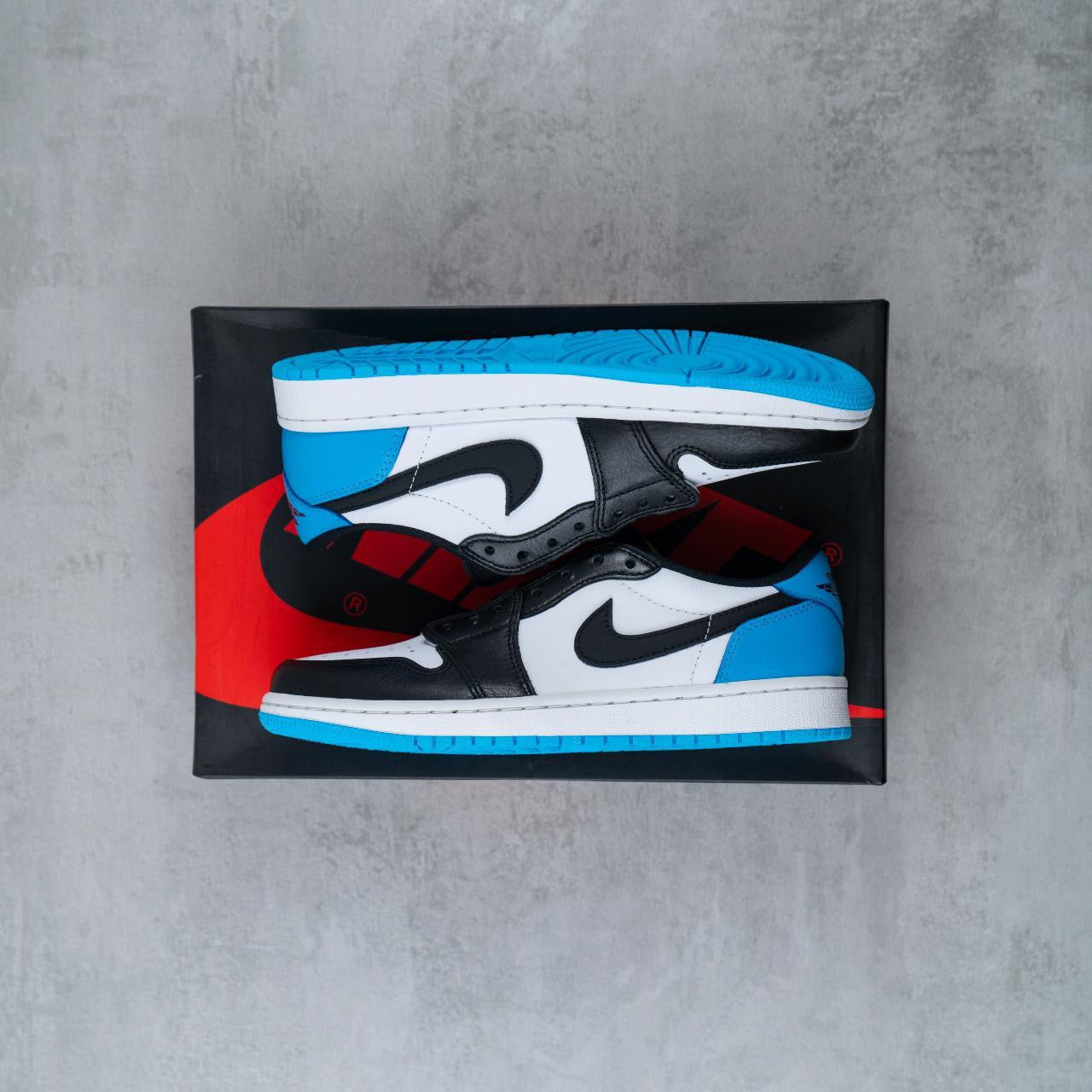 Jordan 1 Retro Low OG Dark Powder Blue