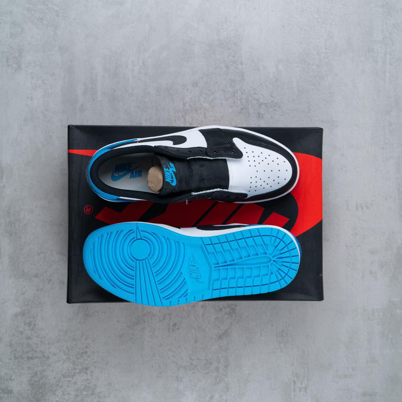 Jordan 1 Retro Low OG Dark Powder Blue