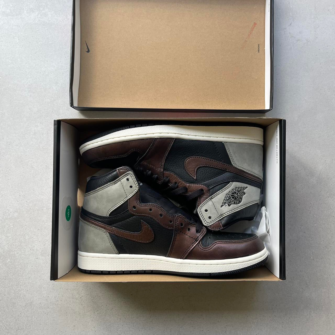 Jordan 1 Retro High / Light Army Shadow Rust Patina