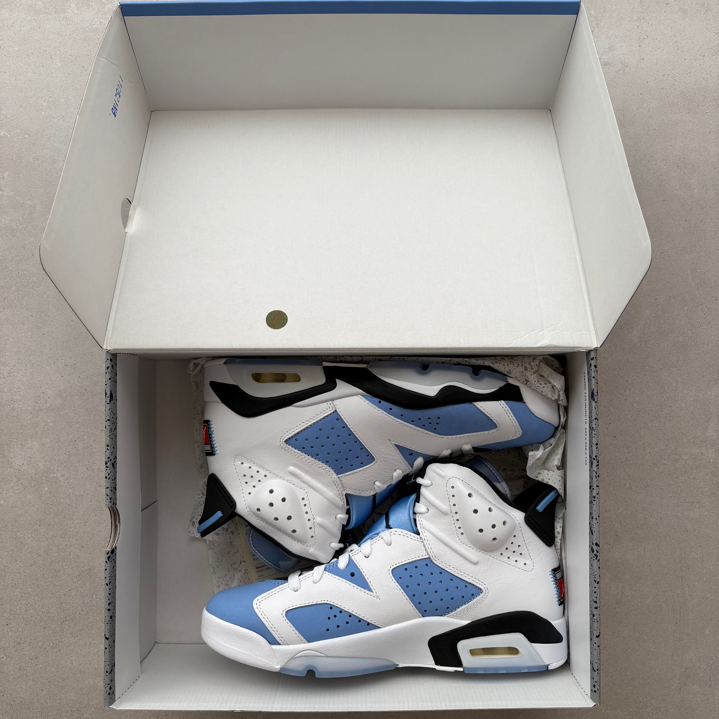 Air Jordan 6 Retro "UNC White" CT8529 410 - UK 8