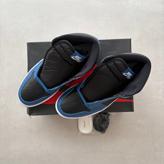Jordan 1 Retro High OG "Dark Marina Blue" - UK 8