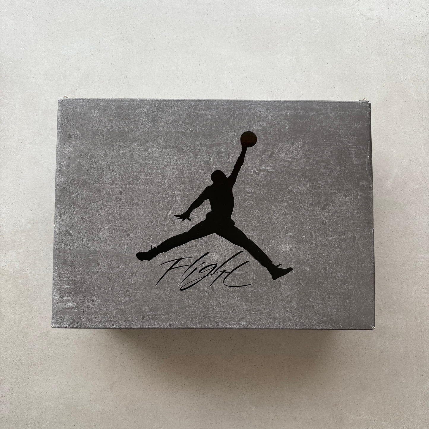 Air Jordan 4 Retro "Cave Stone" - UK 8.5