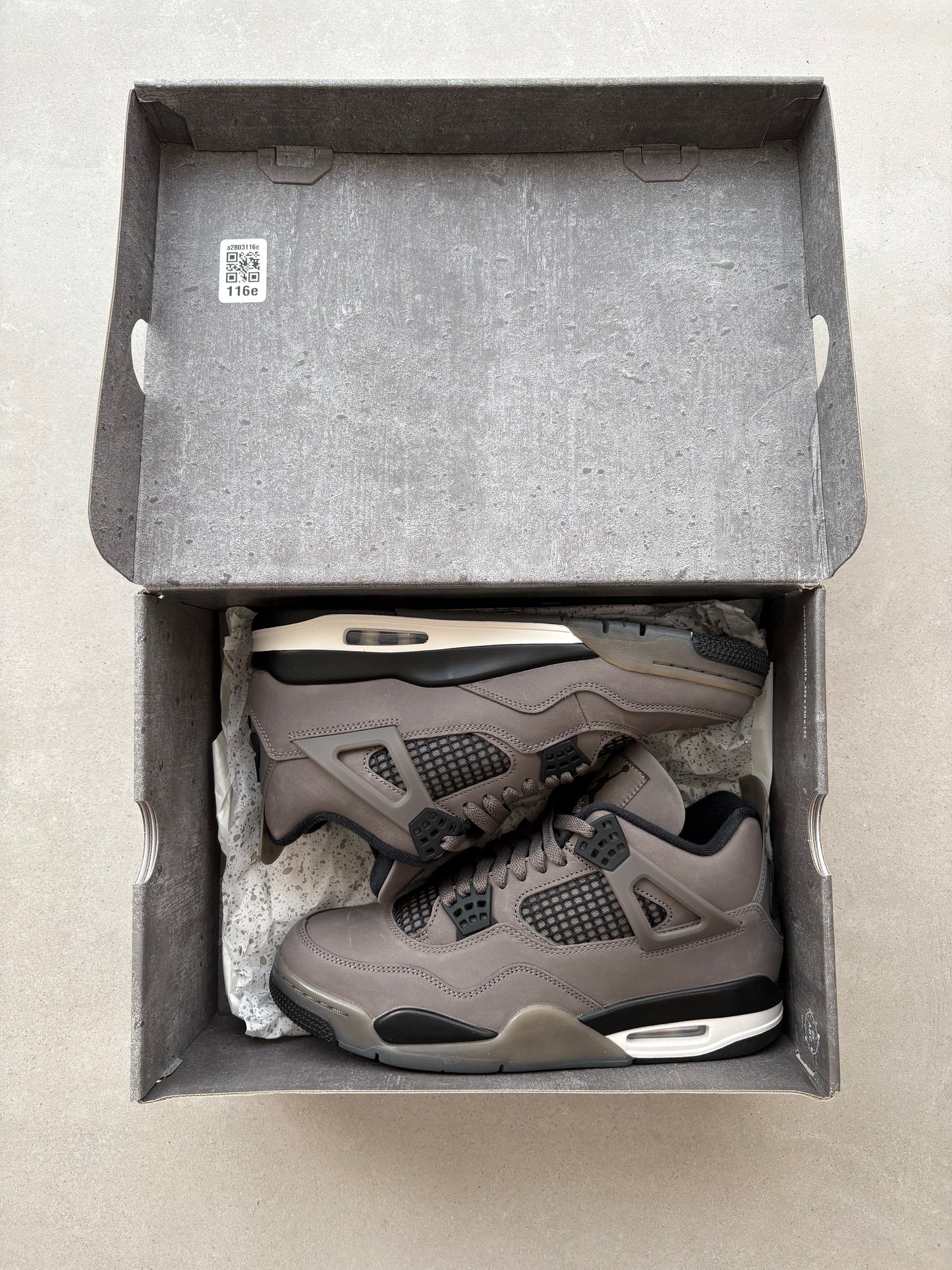 Air Jordan 4 Retro "Cave Stone" - UK 8.5
