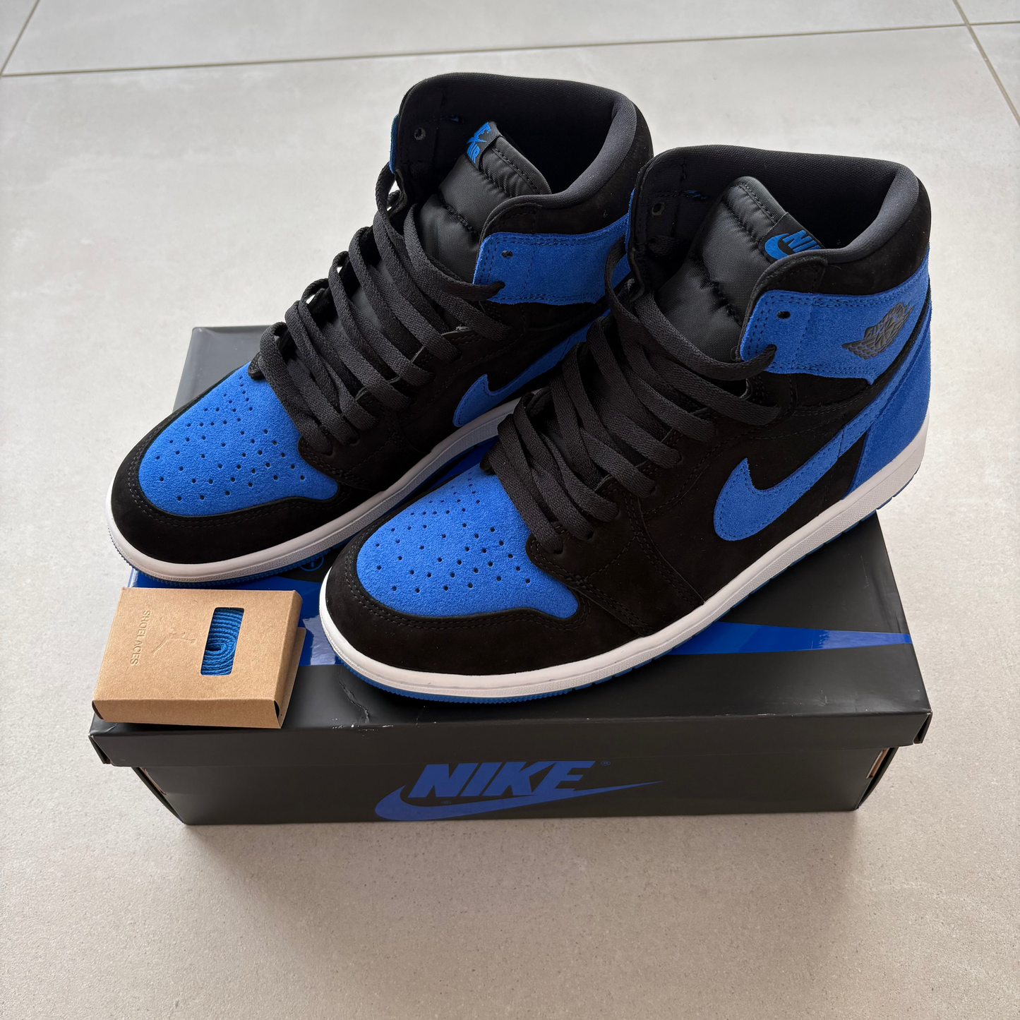 Air Jordan 1 Retro High OG "Royal Reimagined" - UK 9