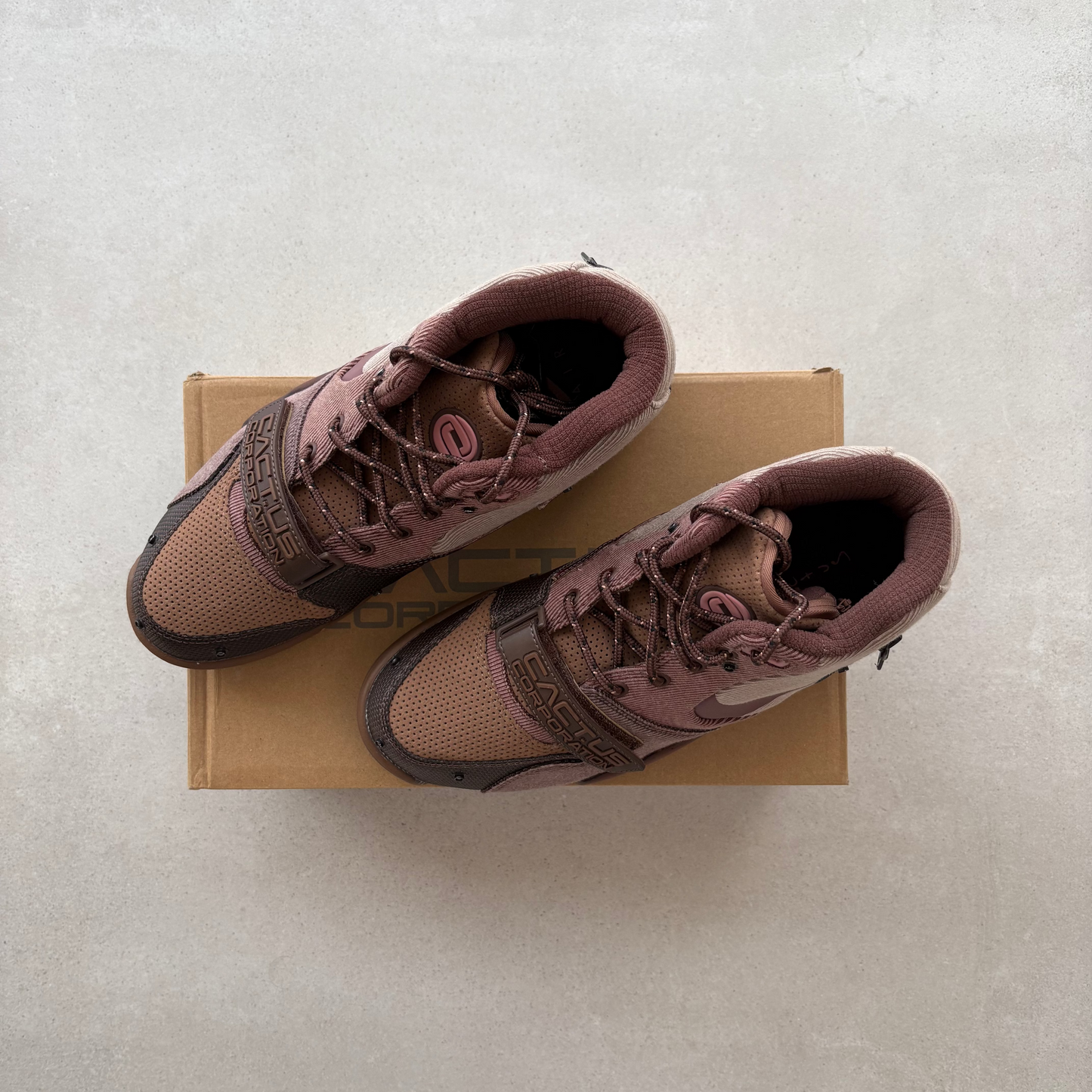 Nike Travis Scott x Air Trainer 1 SP 'Chocolate' - UK 8