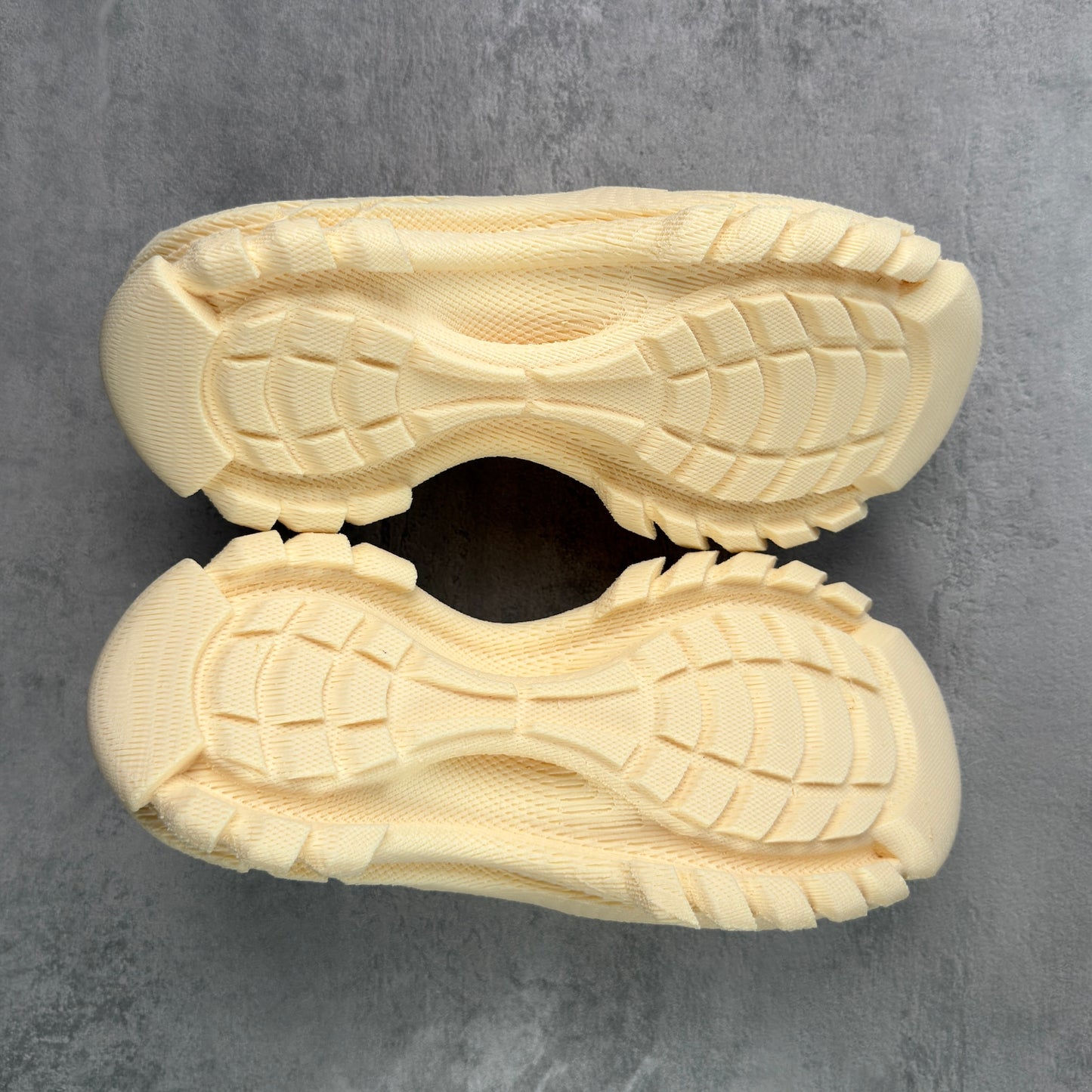 Zellerfeld White Lotus / Lotus 1