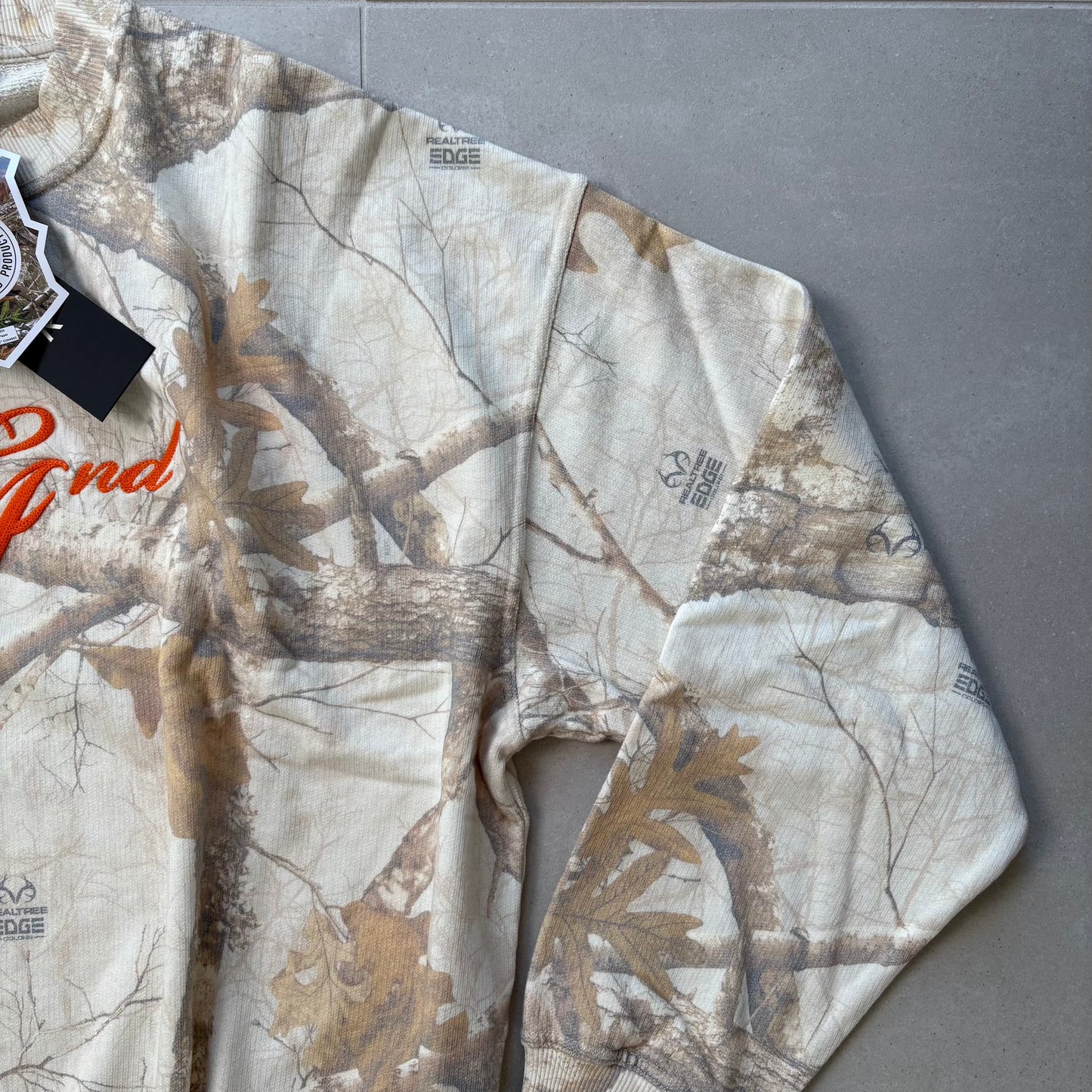 Represent EngLAnd Sweater - Washed White Realtree