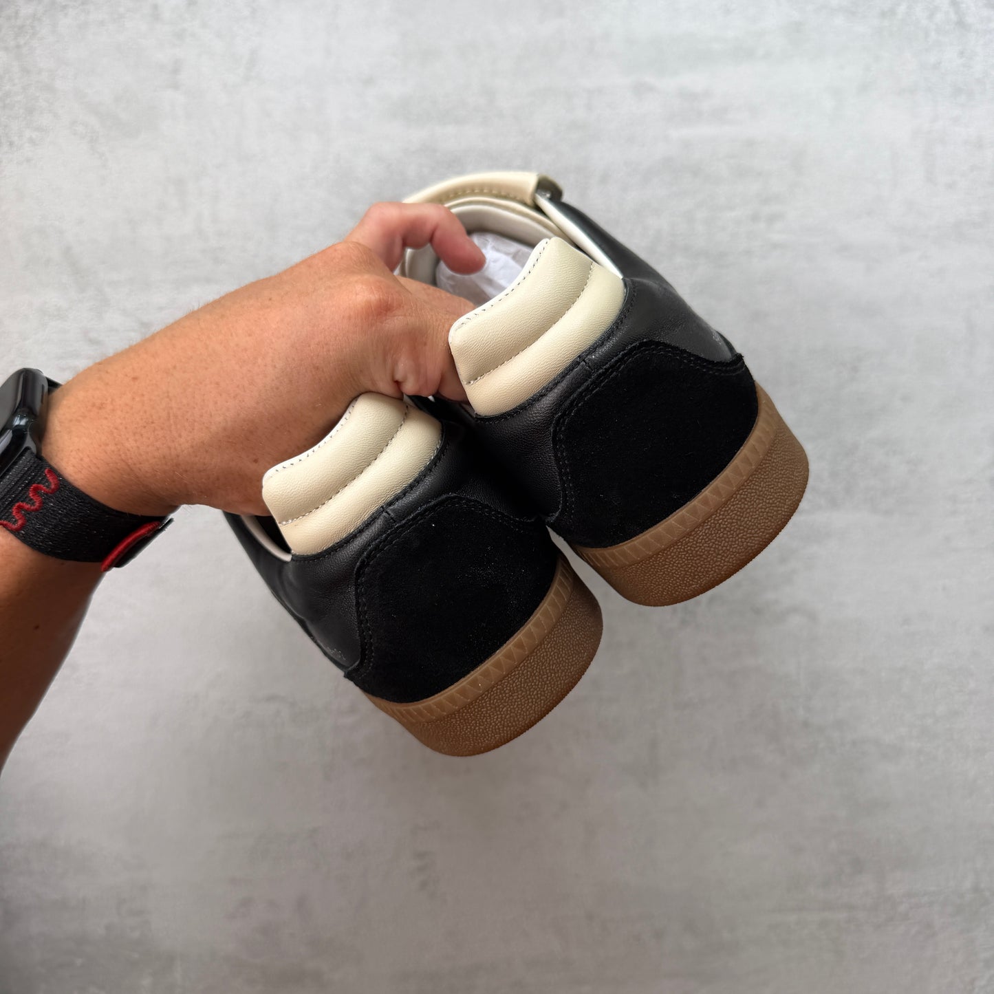 Terraincognita Ramble-01 sheepskin and high-gloss cowhide suede