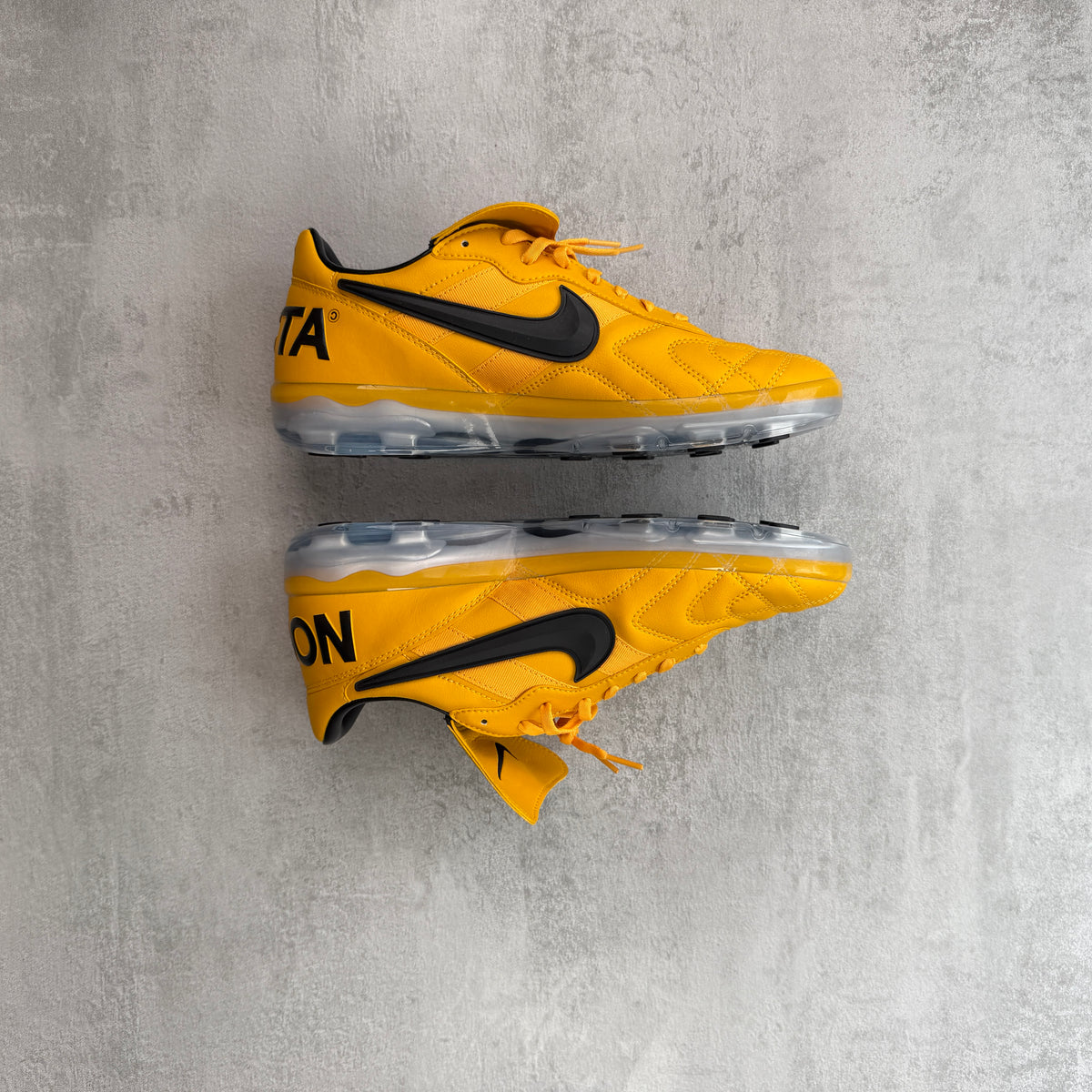 Nike Cryo Shot NCT University Gold