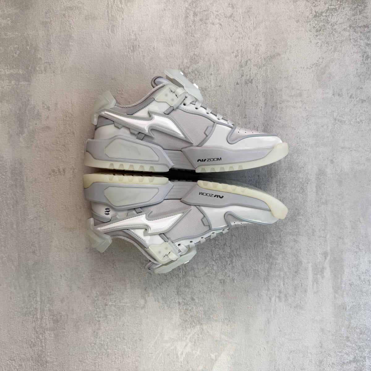 RTFKT x Nike Dunk Genesis Low “Ghost”