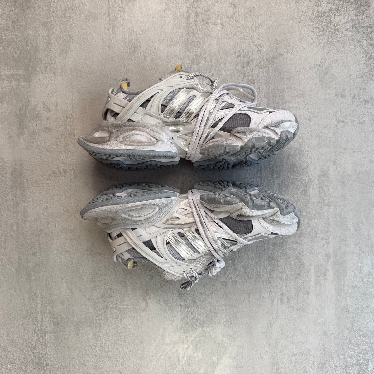 Adidas XLG Runner Deluxe Grey