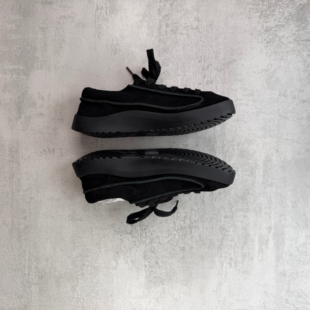 SKYLRK Sunken Sneaker Smoke