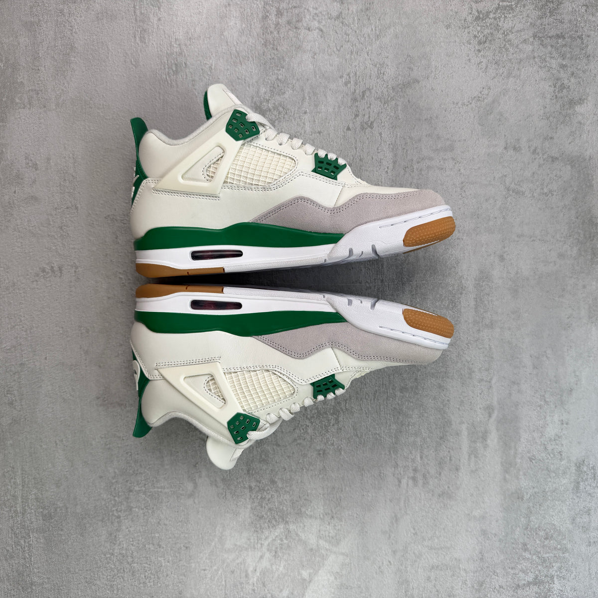 Nike SB x Air Jordan 4 Retro Pine Green