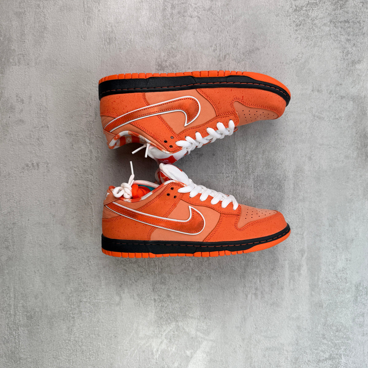 Nike SB Dunk Low Orange Lobster