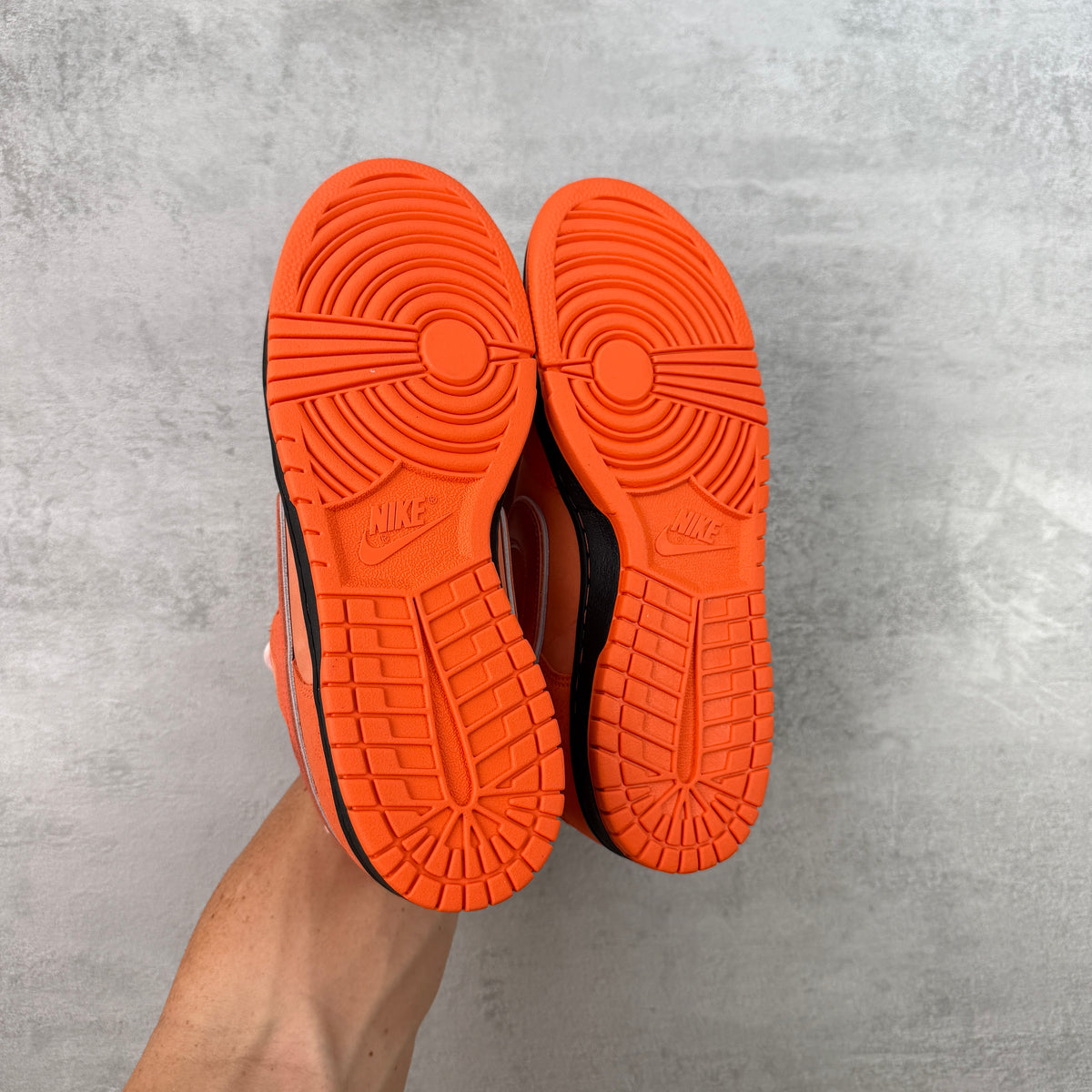 Nike SB Dunk Low Orange Lobster