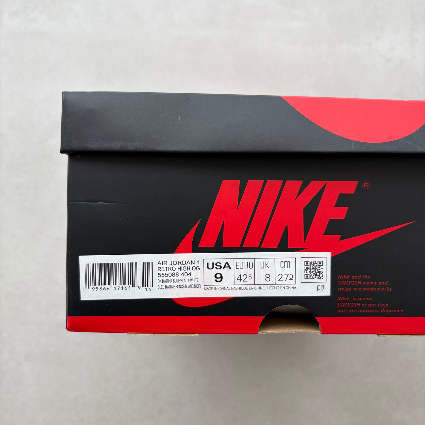 Jordan 1 Retro High OG "Dark Marina Blue" - UK 8
