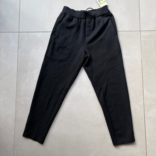 Nike 24.7 ImpossiblySoft Men's Dri-FIT Trousers Black/Dark Smoke Grey