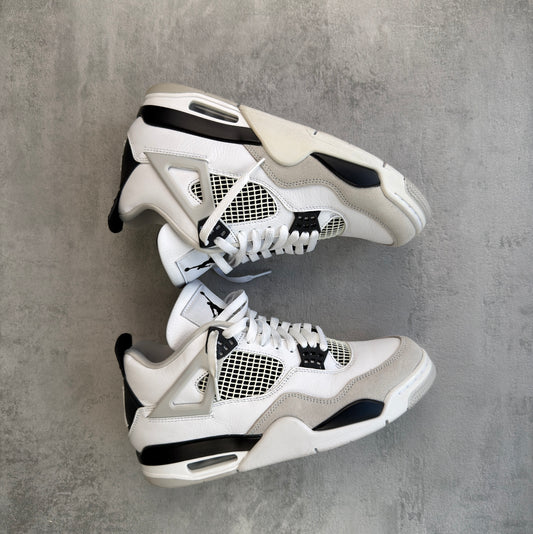 Air Jordan 4 Retro ‘White Black Neutral Grey’ (Military Black)