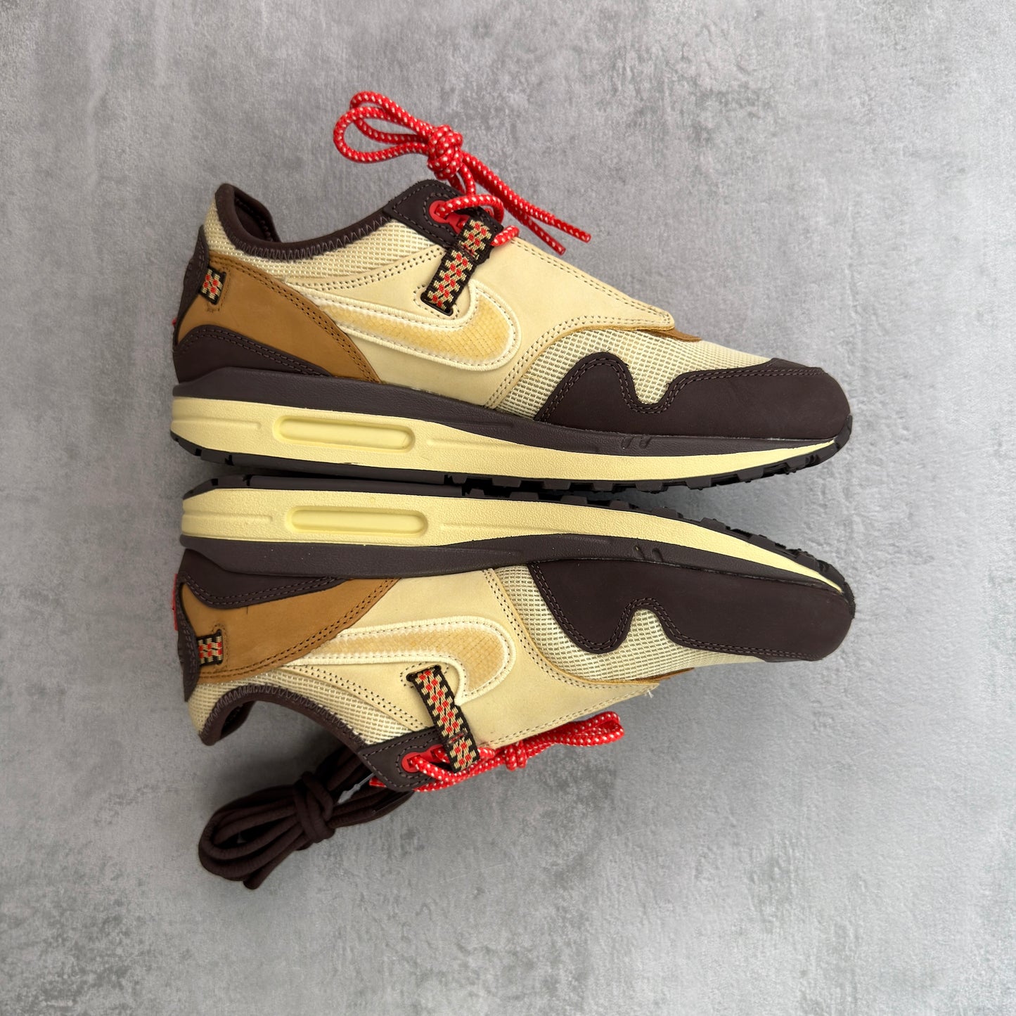 Nike Air Max 1 x Travis Scott Baroque Brown