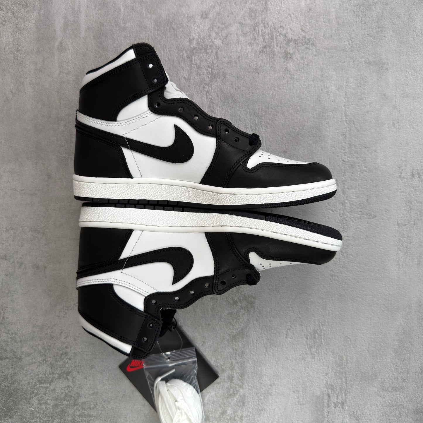 Air Jordan 1 High OG Black White (Panda)