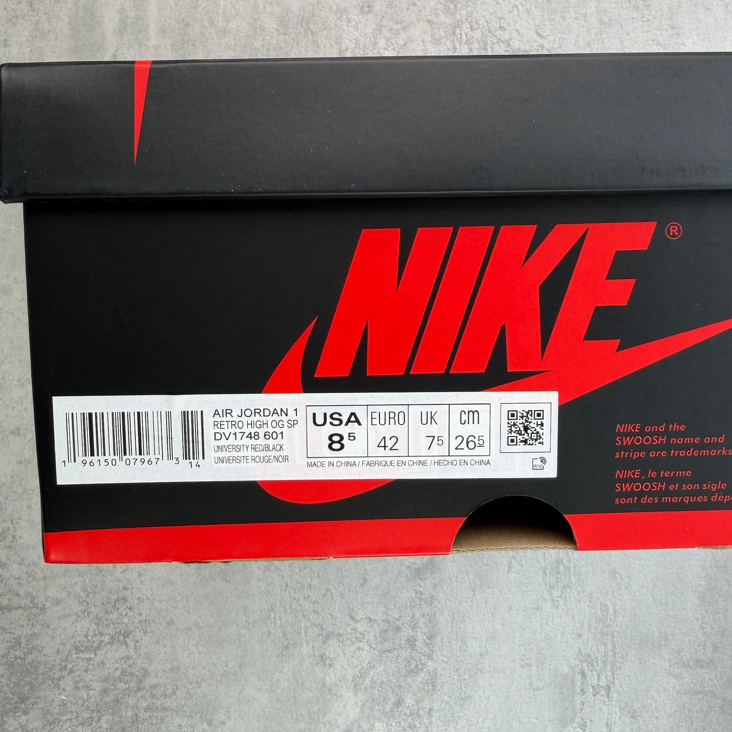 Air Jordan 1 Retro High OG SP 'Spider-Man: Across the Spider-Verse'
