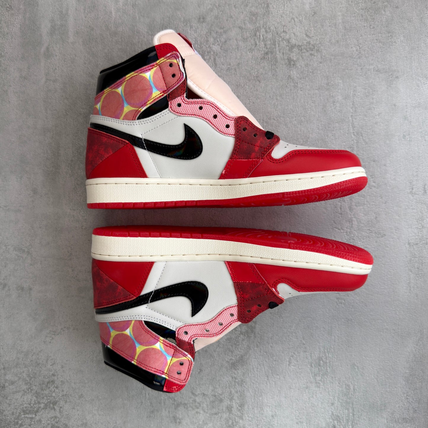 Air Jordan 1 Retro High OG SP 'Spider-Man: Across the Spider-Verse'
