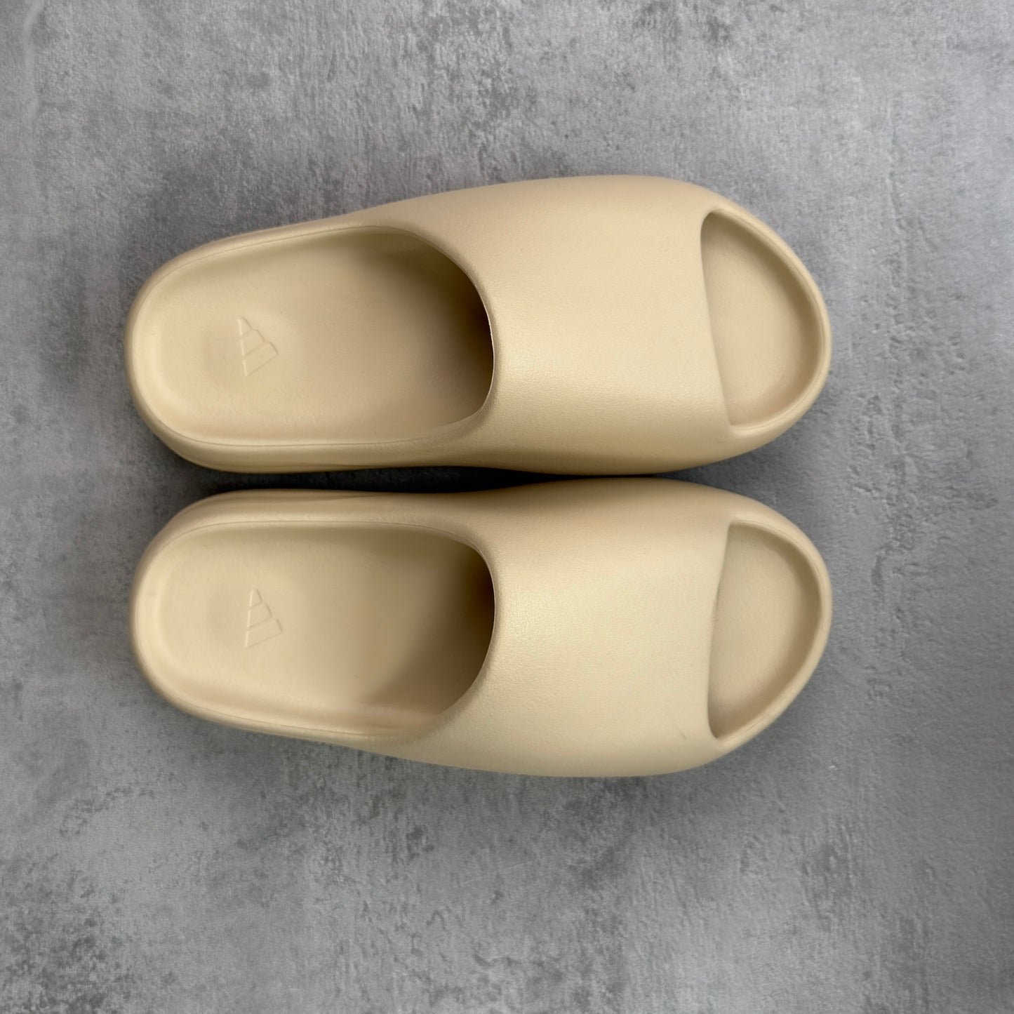 Adidas Yeezy Slide Bone