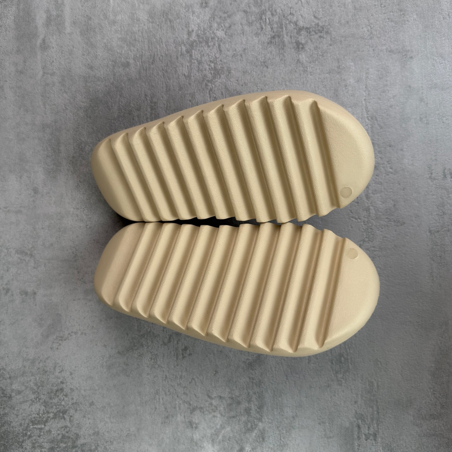 Adidas Yeezy Slide Bone