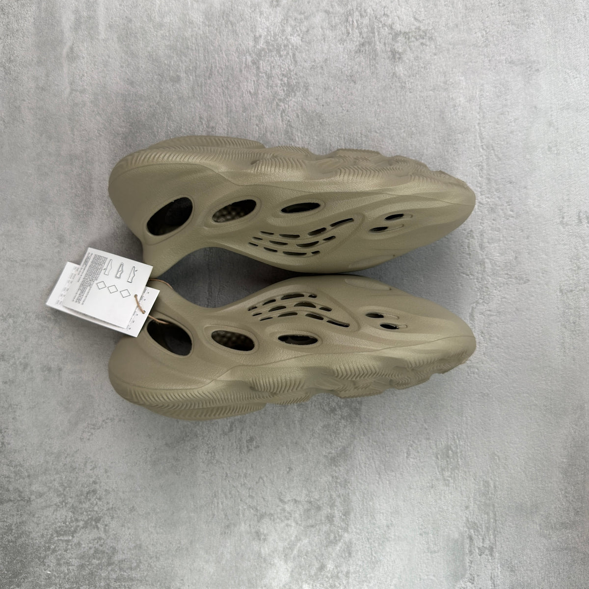 Adidas Yeezy Foam Runner Stone Salt