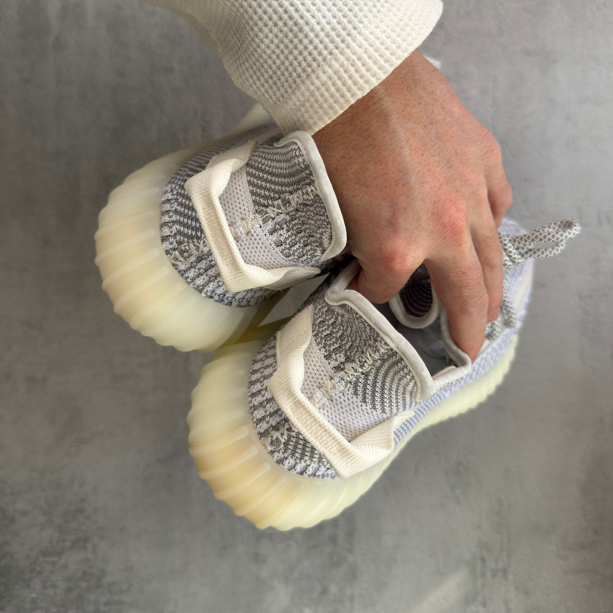Adidas Yeezy Boost 350 V2 Static