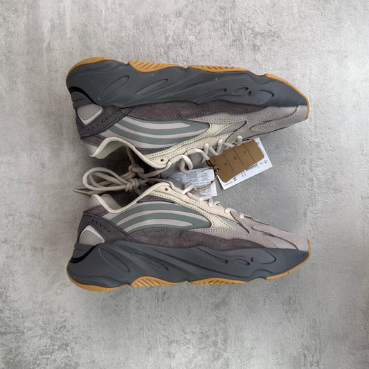 Adidas Yeezy Boost 700 V2 Tephra