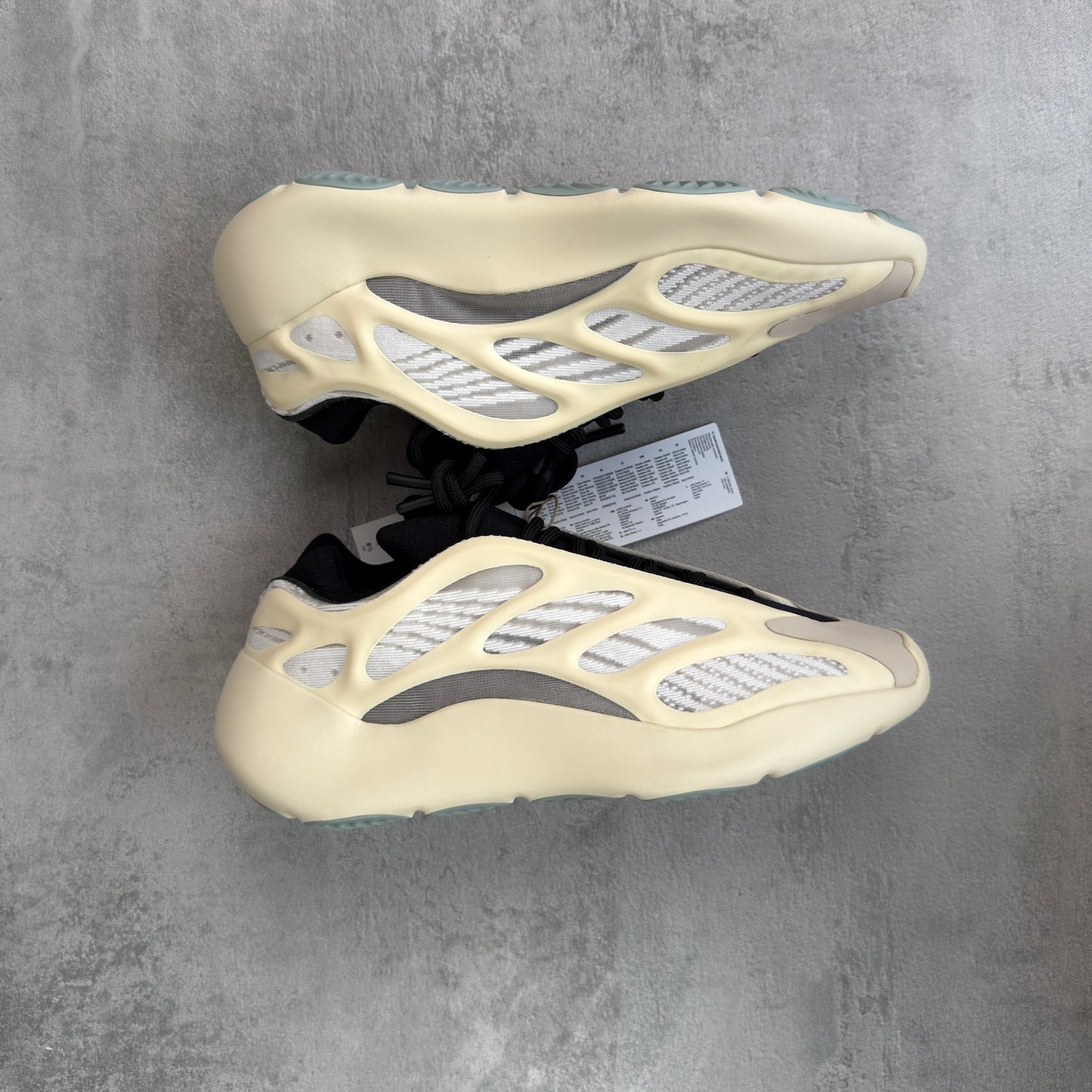 Adidas Yeezy 700 V3 Azael