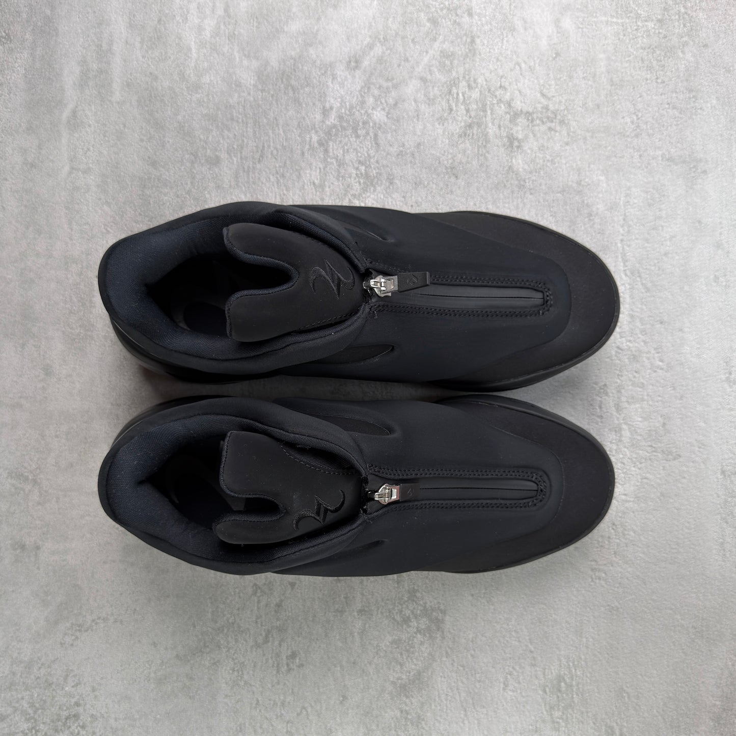Converse Shai 001 “Charm Black”