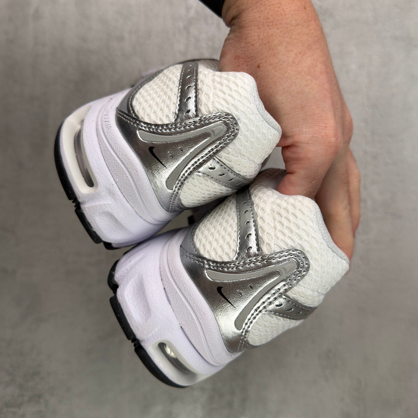 Nike Air Max Moto 2K