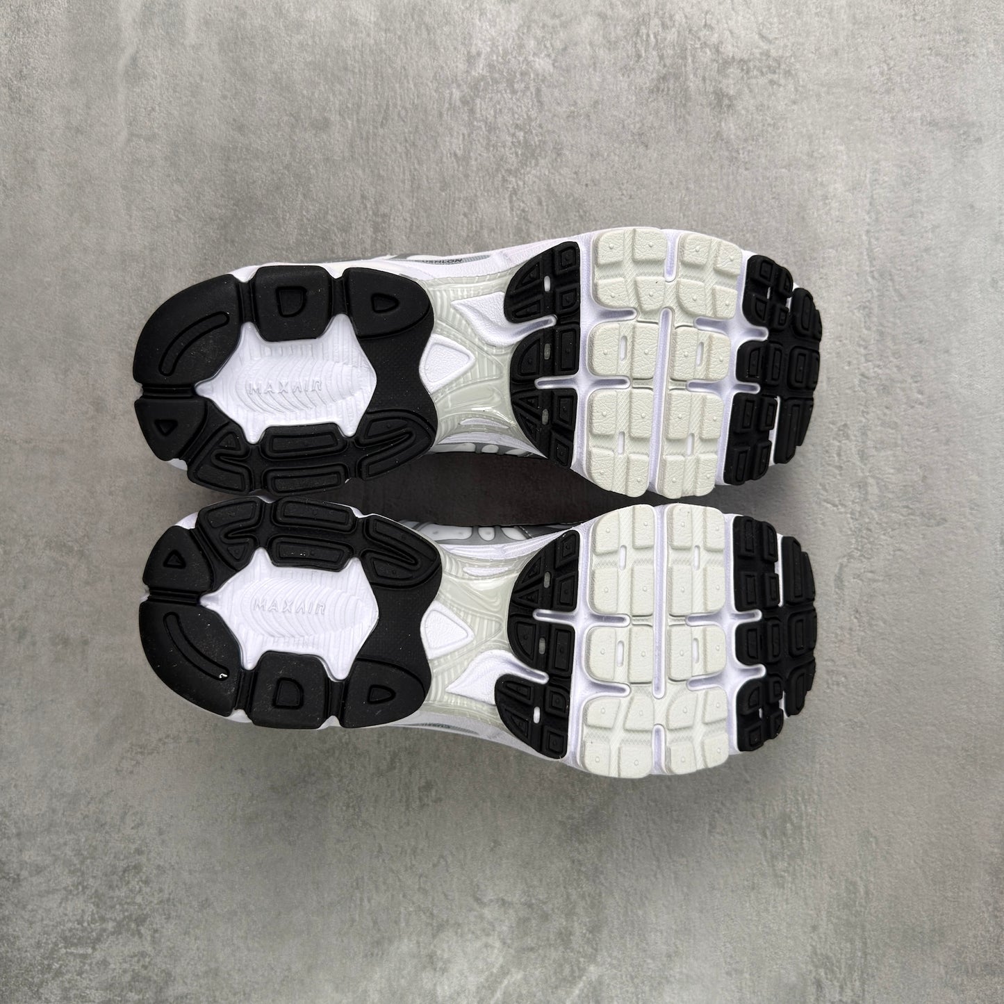 Nike Air Max Moto 2K