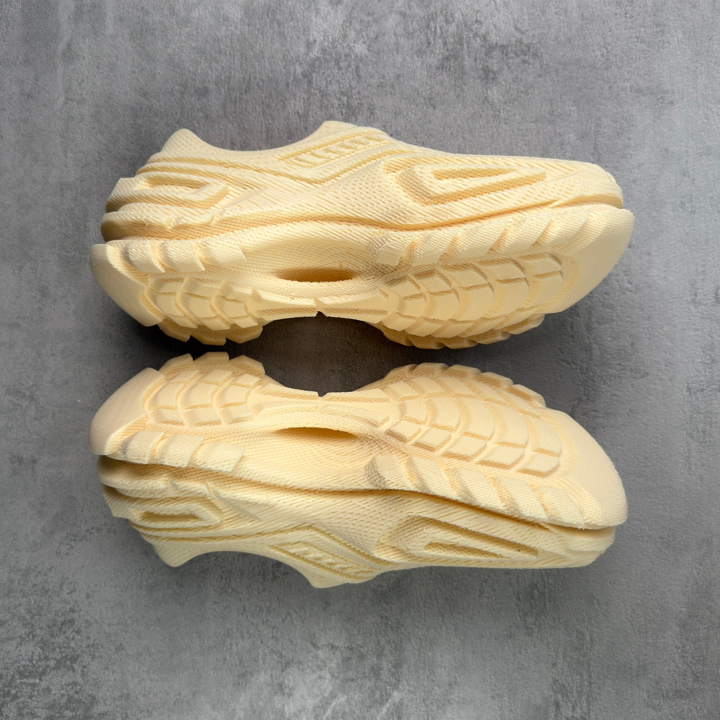 Zellerfeld White Lotus /  Lotus 1