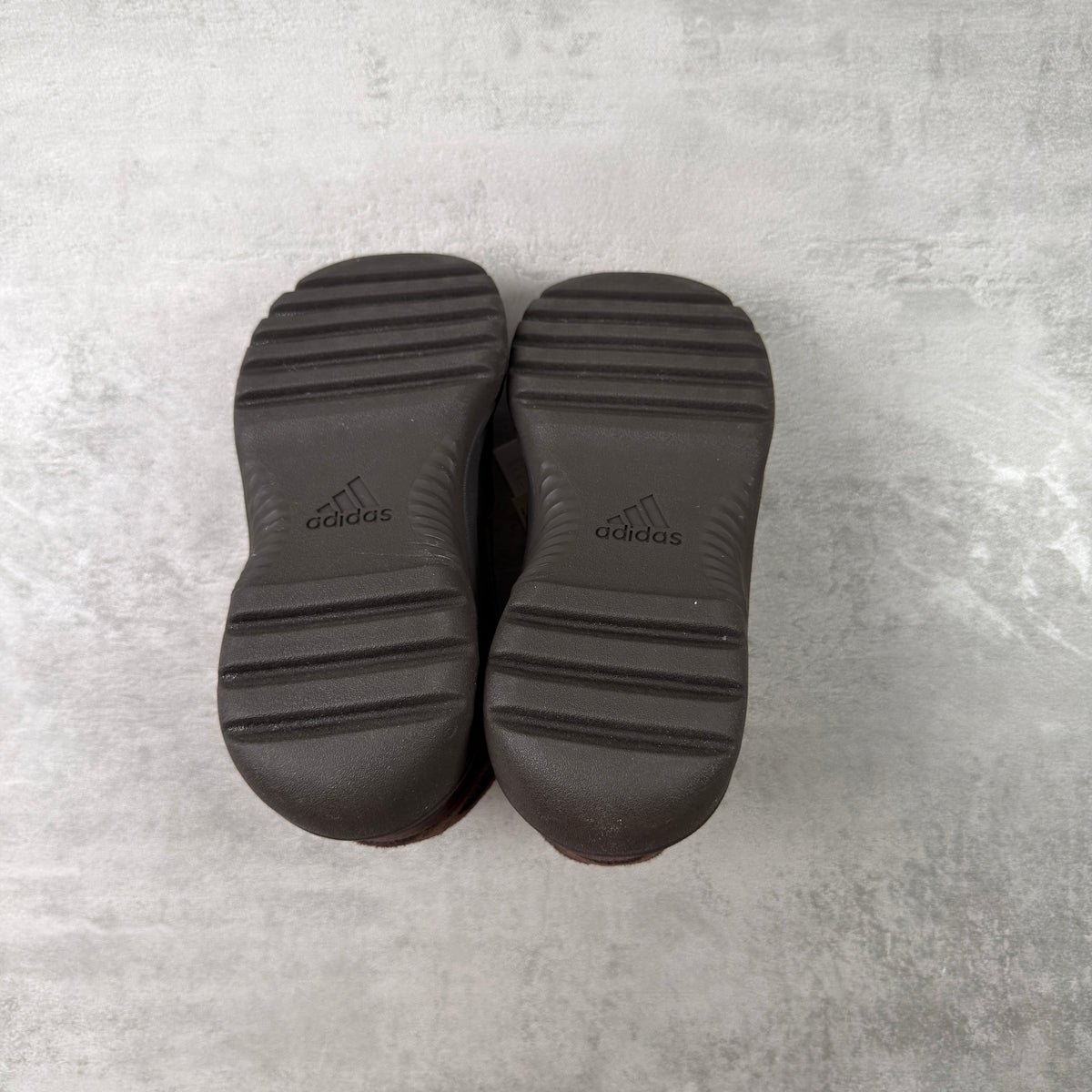 Adidas Yeezy Desert Boot Oil