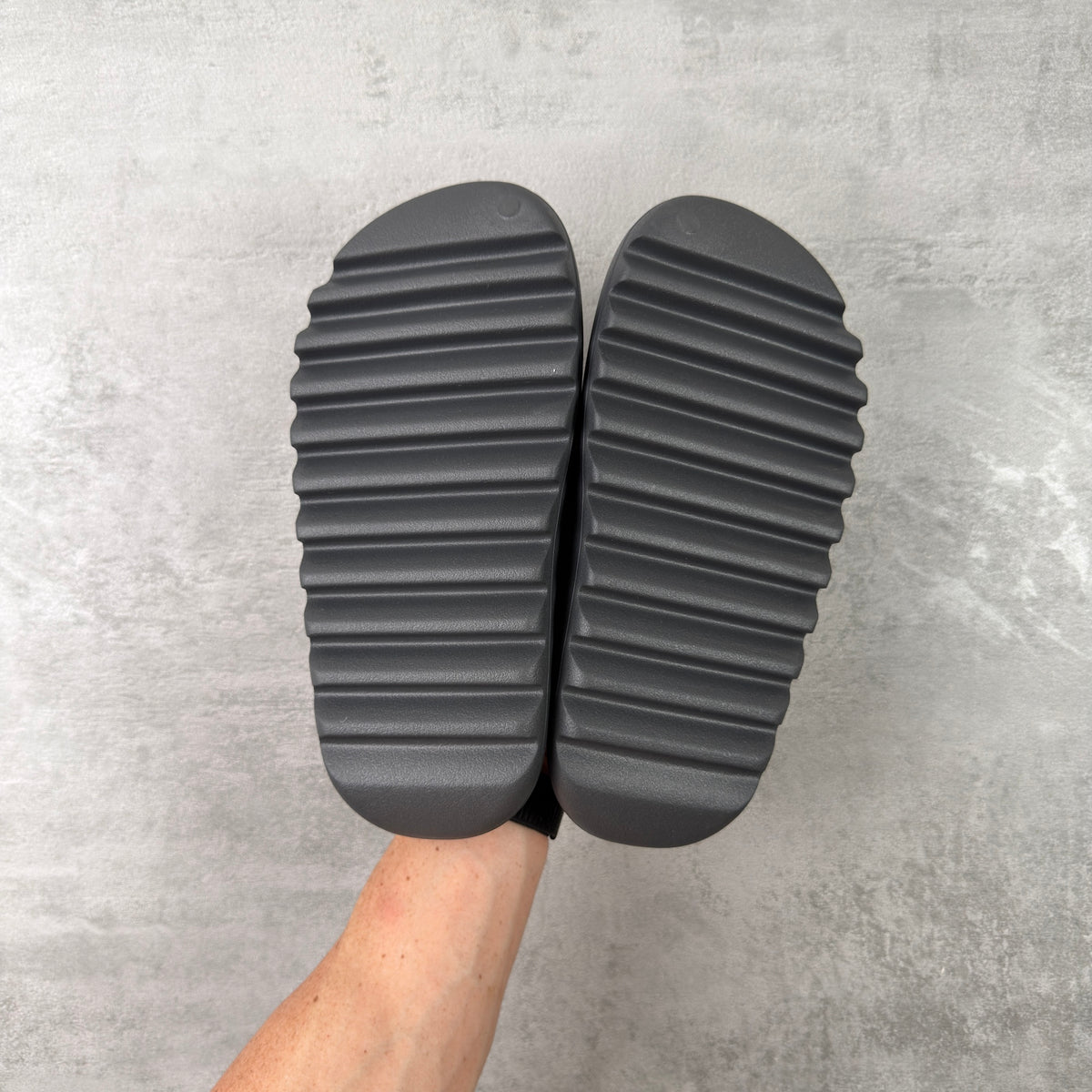 Adidas Yeezy Slide Granite