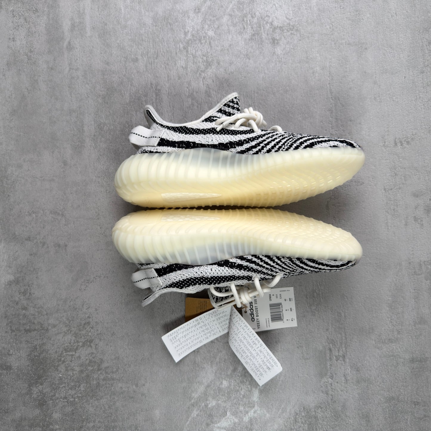 Adidas Yeezy Boost 350 V2 Zebra