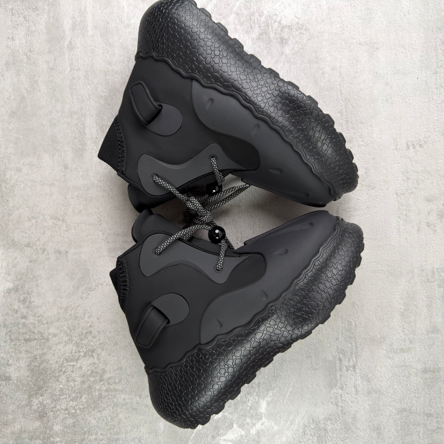 FCTRY Lab Stomper "Triple Black"