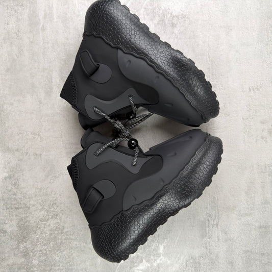 FCTRY Lab Stomper "Triple Black"