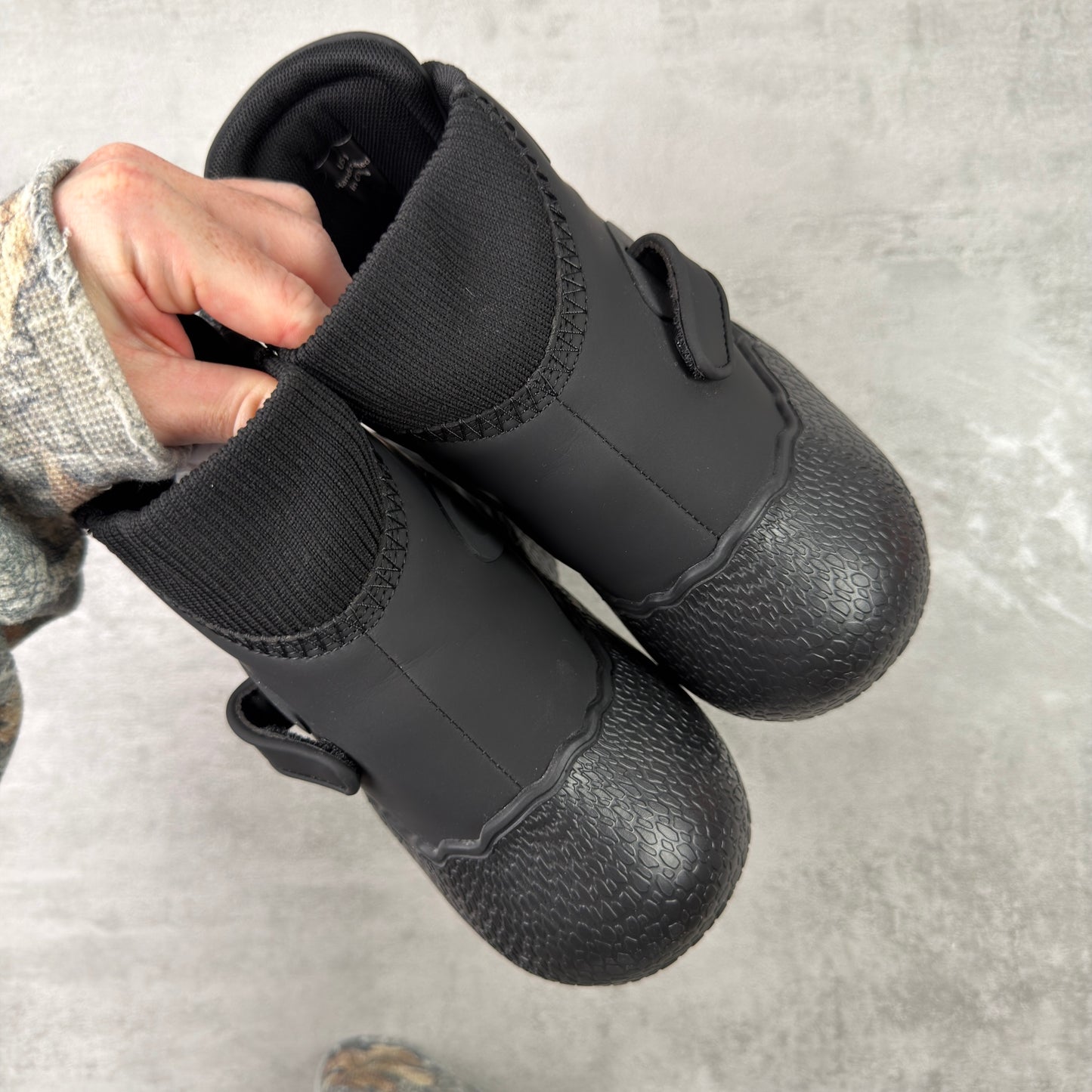 FCTRY Lab Stomper "Triple Black"