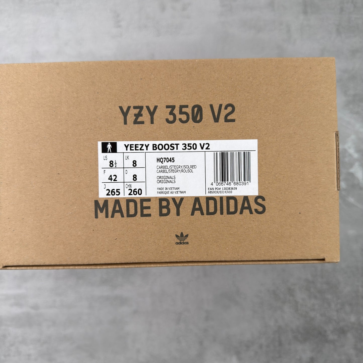 Adidas Yeezy Boost 350 V2 Carbon Beluga