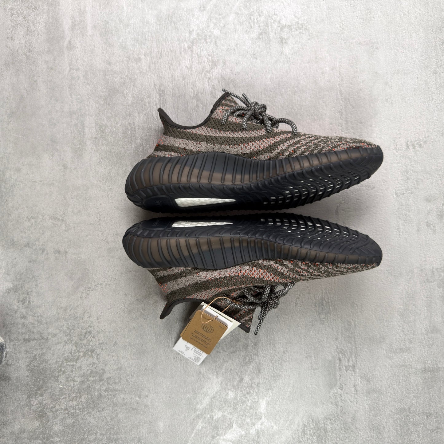 Adidas Yeezy Boost 350 V2 Carbon Beluga