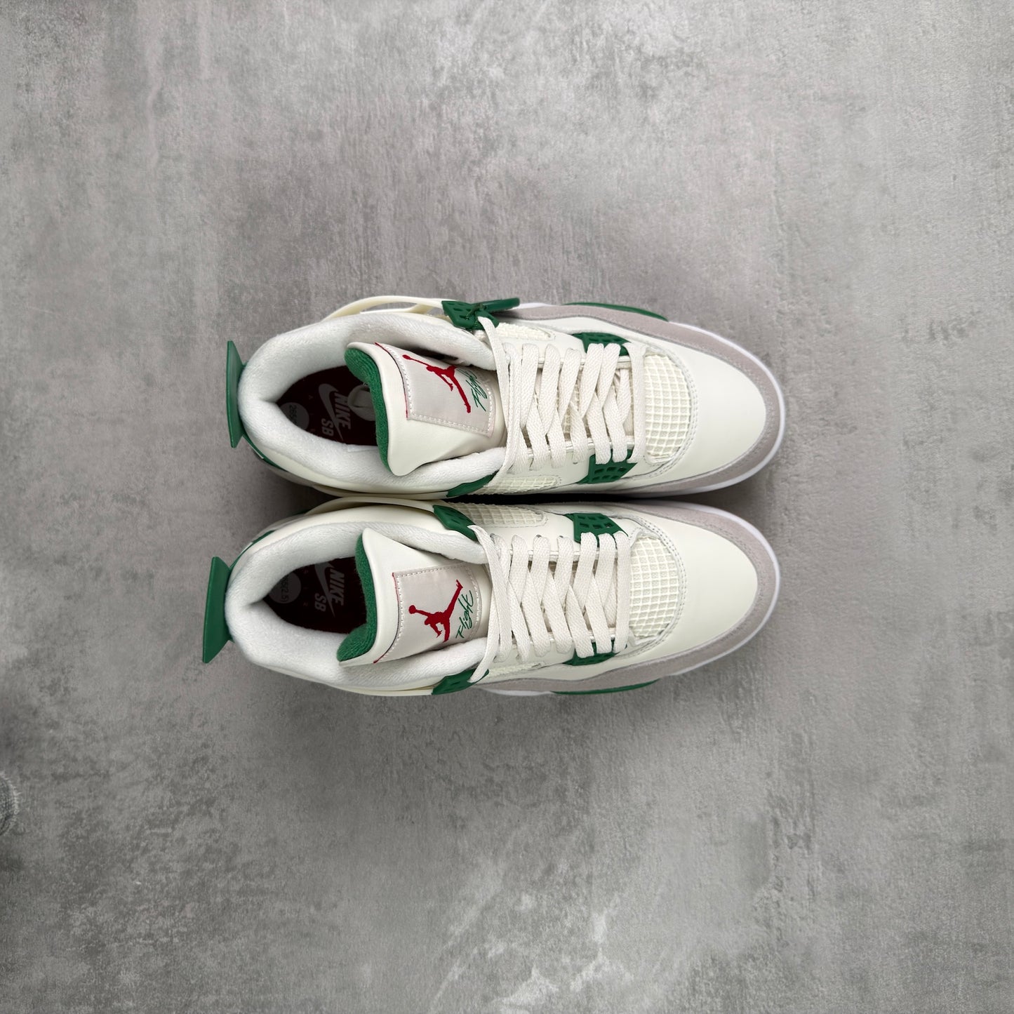 Nike SB x Air Jordan 4 Retro SP “Pine Green”